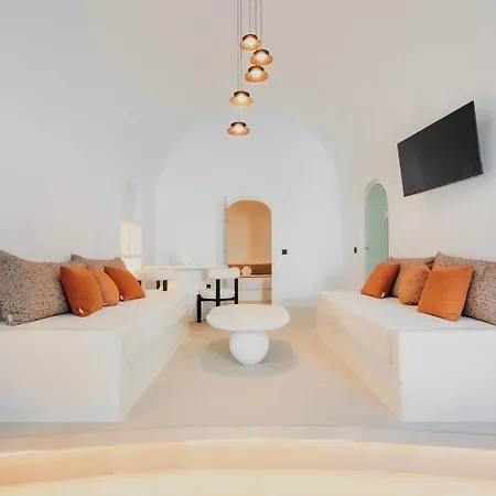 Апартаменты Bluewhite & Santorini